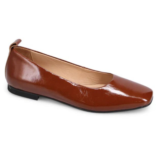 DISPONIBLE EN LIGNE SEULEMENT - BUENO - BALLERINE PLAT - ELIZABETH (#84) - WALNUT