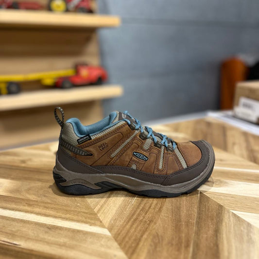 DISPONIBLE EN LIGNE SEULEMENT – KEEN – #78