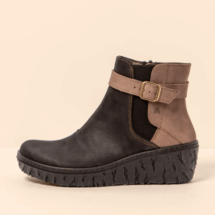 DISPONIBLE EN LIGNE SEULEMENT – EL NATURALISTA – PLEASANT - BLACK PLUME - #N5133