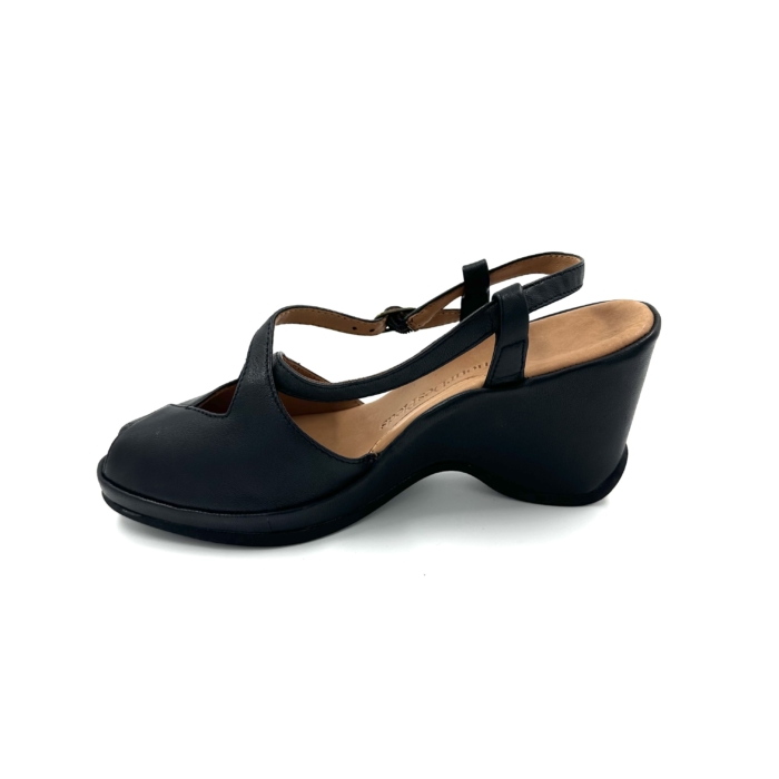 DISPONIBLE EN LIGNE SEULEMENT - L'AMOUR DES PIEDS - SANDALES À TALONS - CUIR - BLACK – Image 2