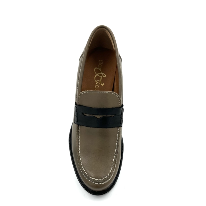 DISPONIBLE EN LIGNE SEULEMENT - BOS'N CO - CHAUSSURES À TALON - INNA - TAUPE FEEL LEATHER – Image 3
