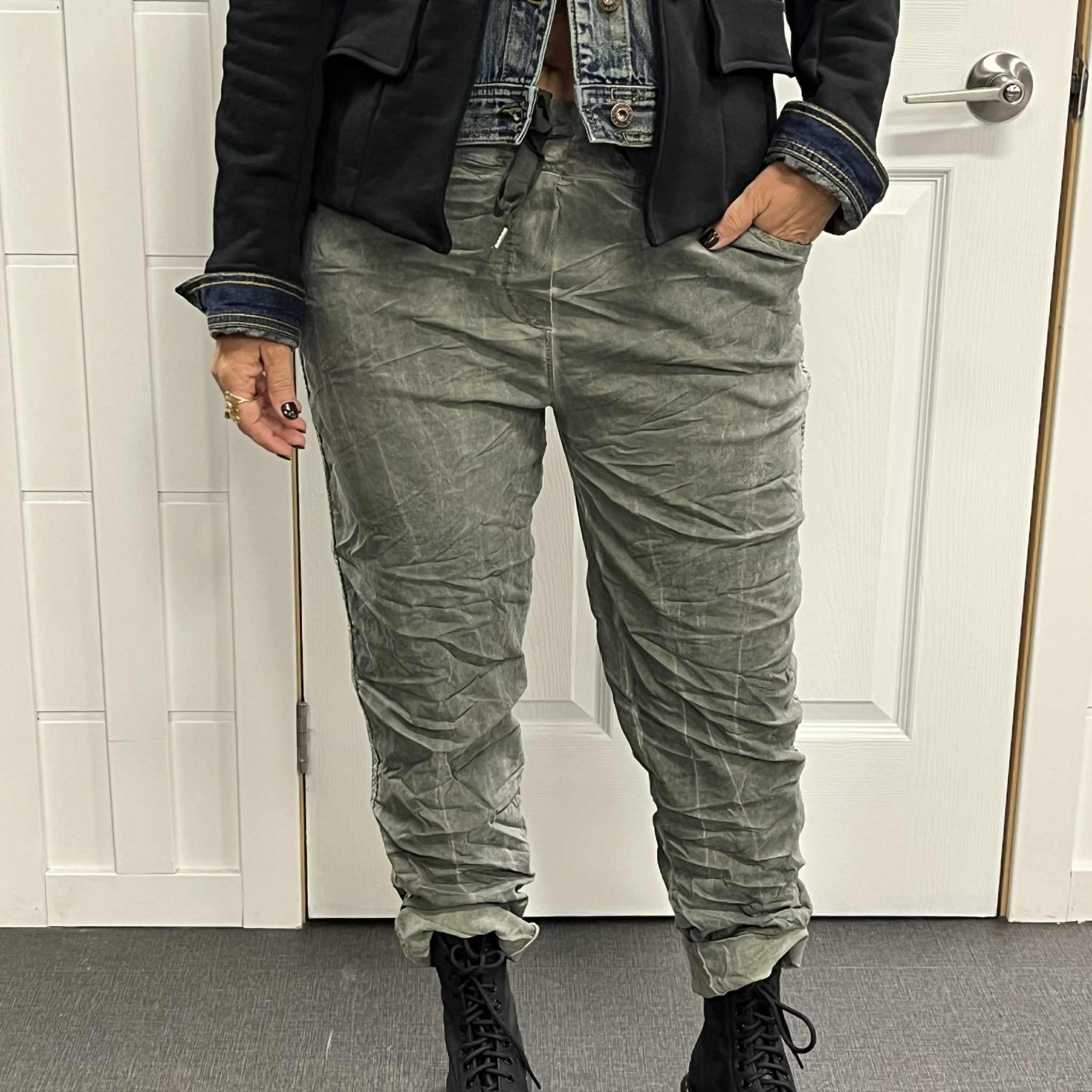 ETERNELLE - PANTALON - FEMME - 4-FW25236-9 - OLIVE