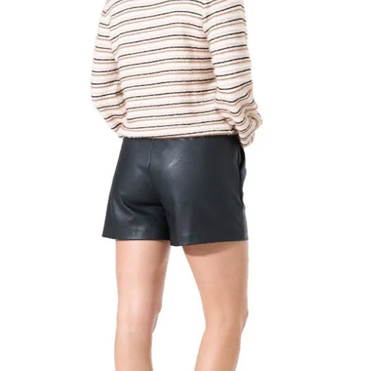 GARCIA – SHORT EN CUIR - J50140-60 – NOIR – Image 3