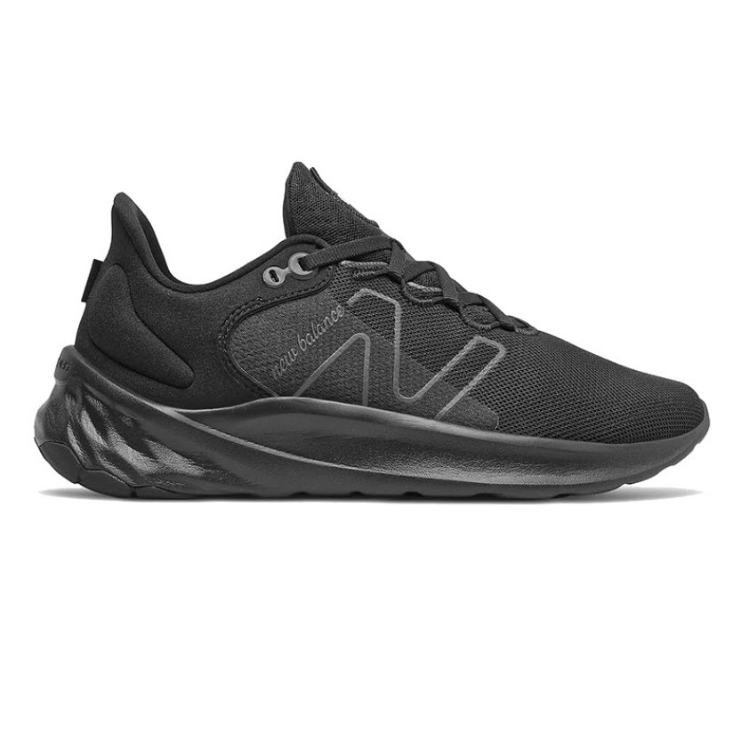 DISPONIBLE EN LIGNE SEULEMENT – FEMME – NEW BALANCE – #239
